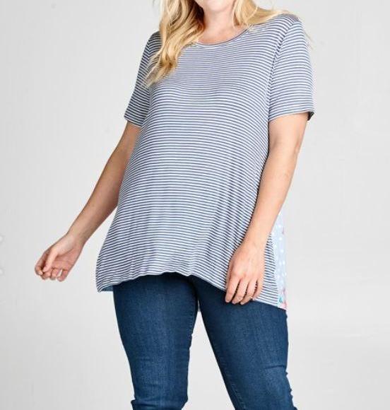 Striped Loose-Fit Knit Top - gkbrandclothing